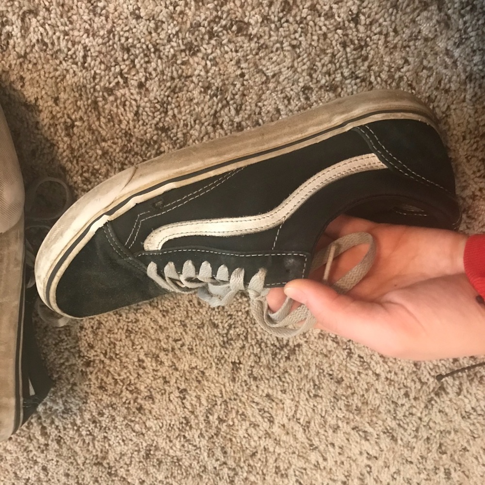VANS - Picture 3 of 3